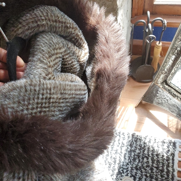 Gallery faux fur snake hooded bomber jacket woman's or unisex small - Picture 4 of 9